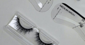 Read more about the article What are the kinds of Magnetic Lashes? How do they work?  